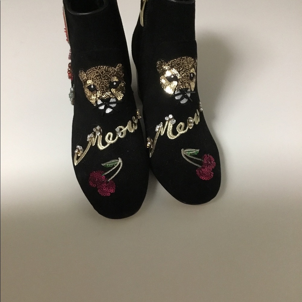 Kate Spade Run Wild suede boots9.5